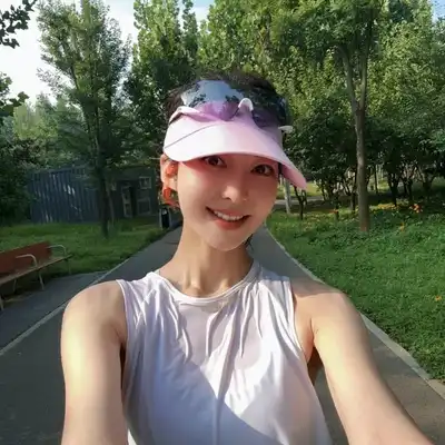 雷涵